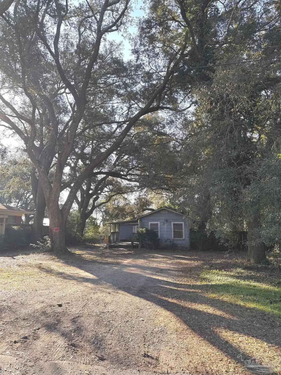 Photo of Listing #677468