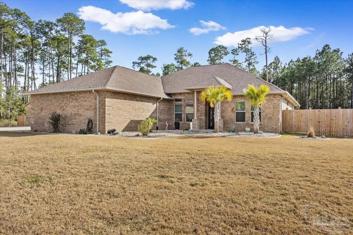 Photo of Listing #676937