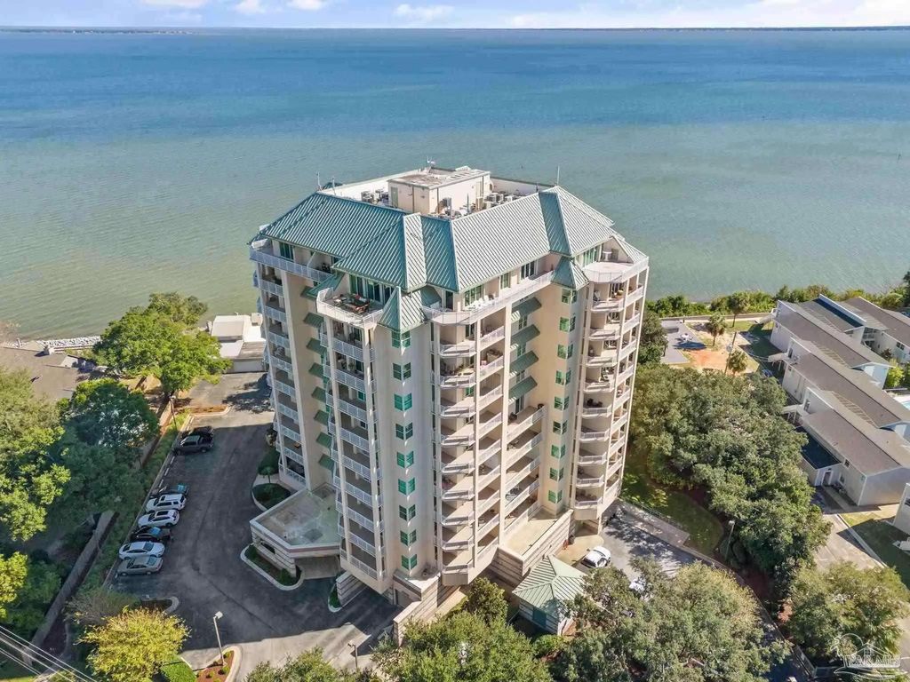 1700 Scenic Hwy #403, Pensacola