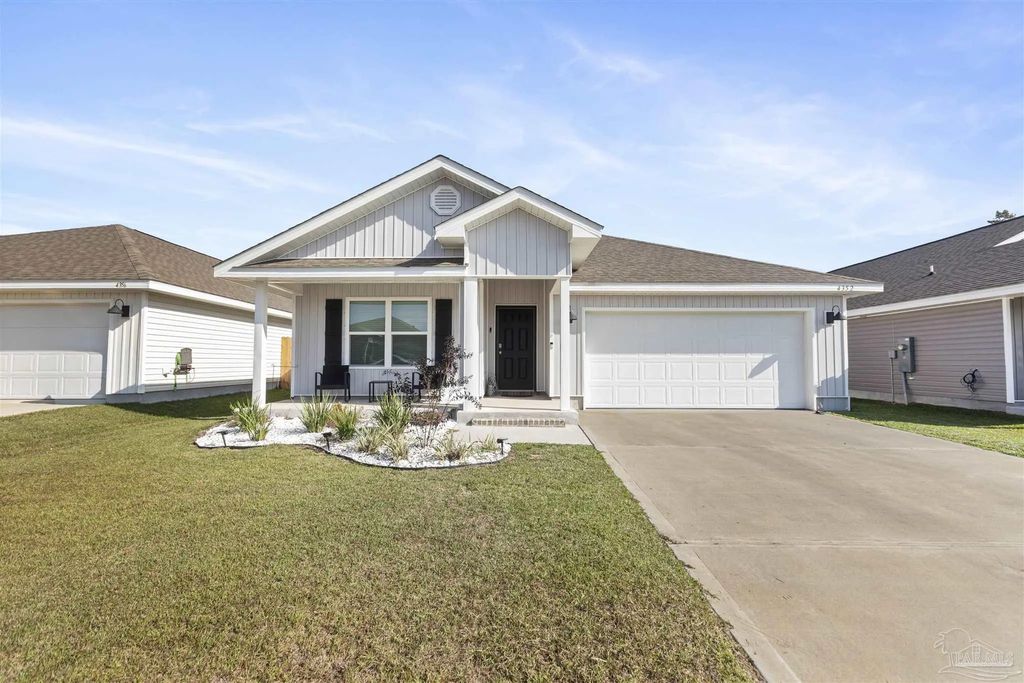 4352 White Birch Ct, Pace