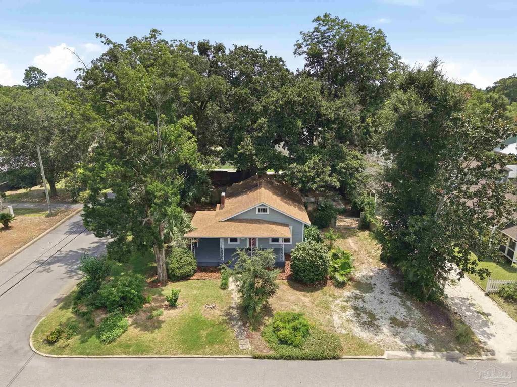 2320 17th Ave, Pensacola