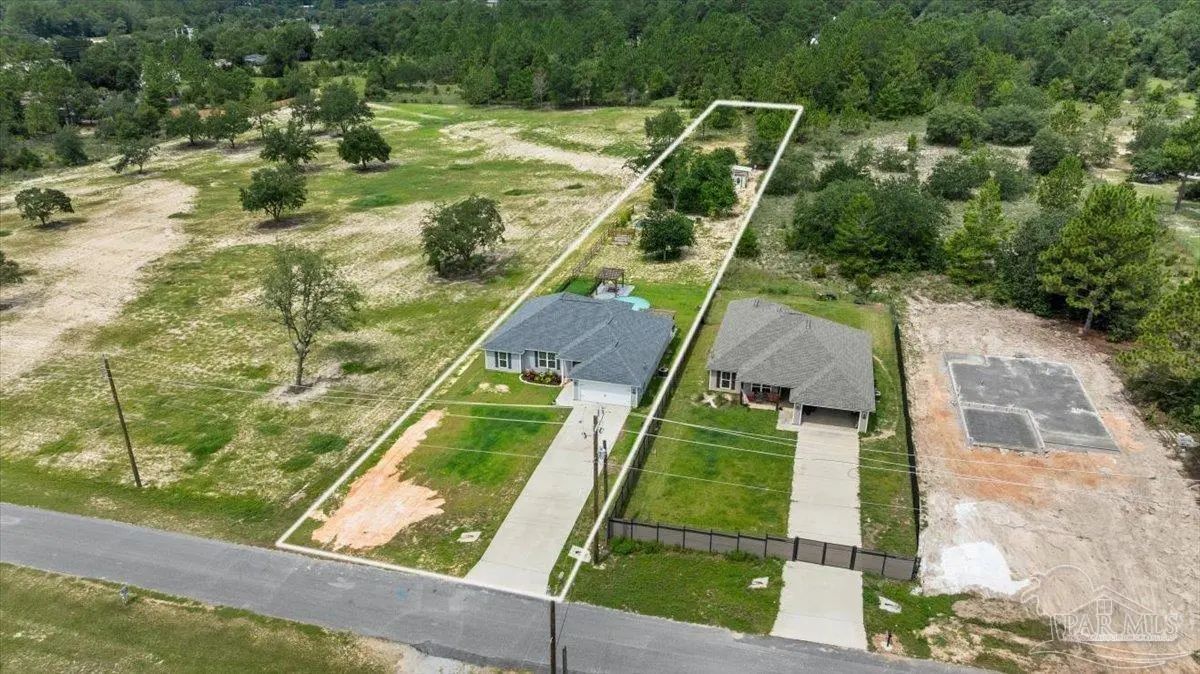 Photo of Listing #685446