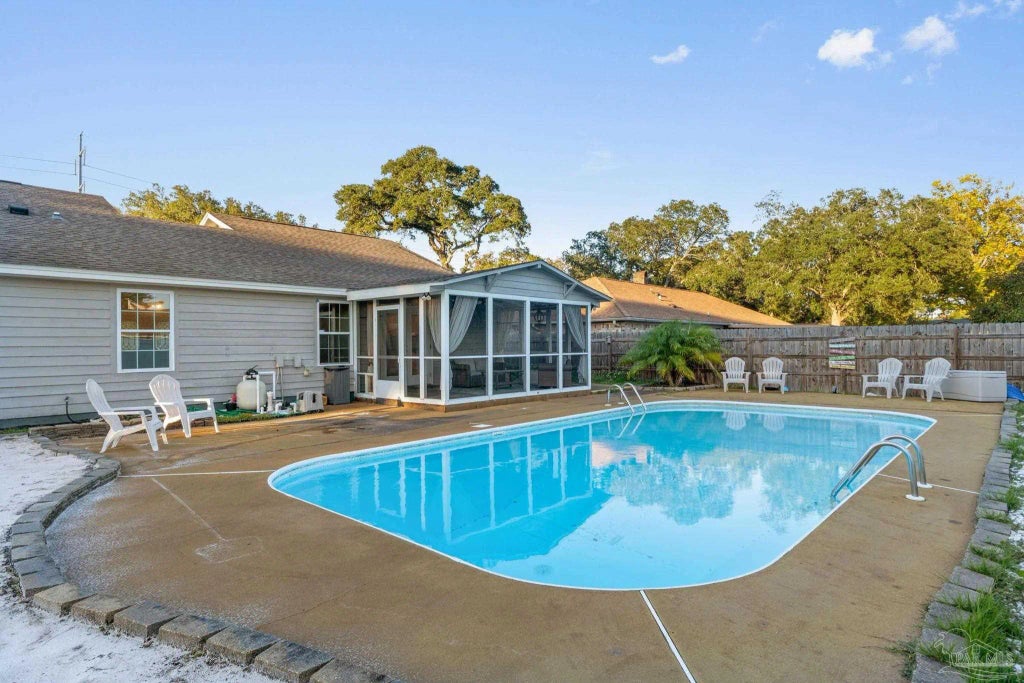 2637 Tinosa Cir, Pensacola