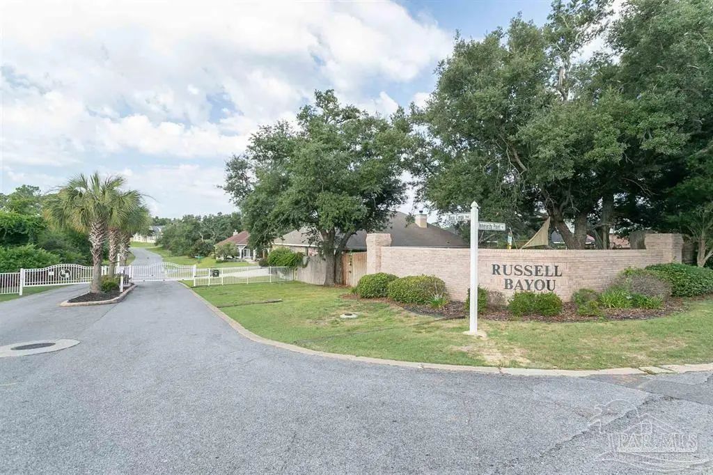 5768 Boca Ciega Blvd, Pensacola