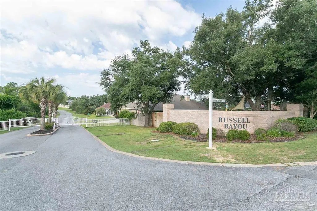 Photo of Listing #679541