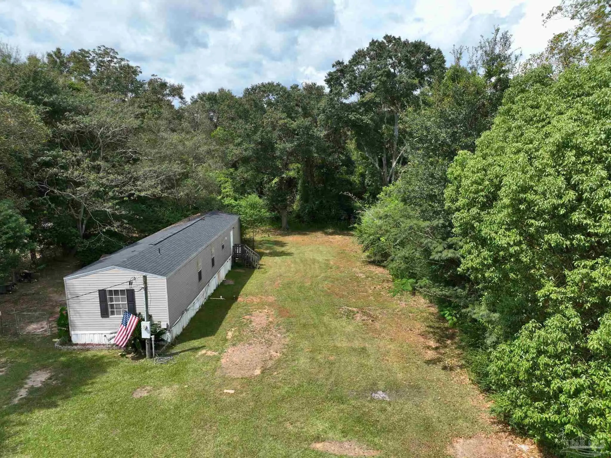 Photo of Listing #671873