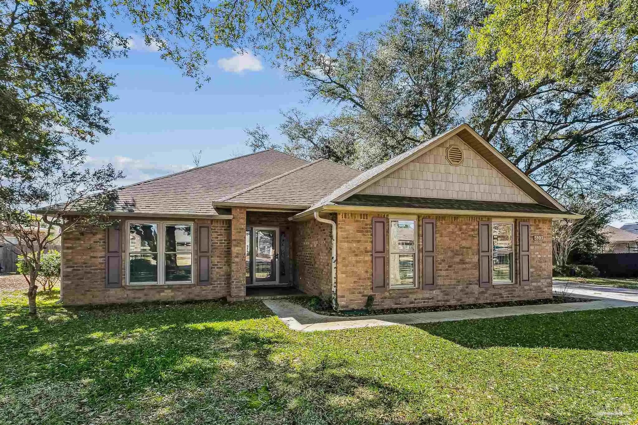 Photo of Listing #672895