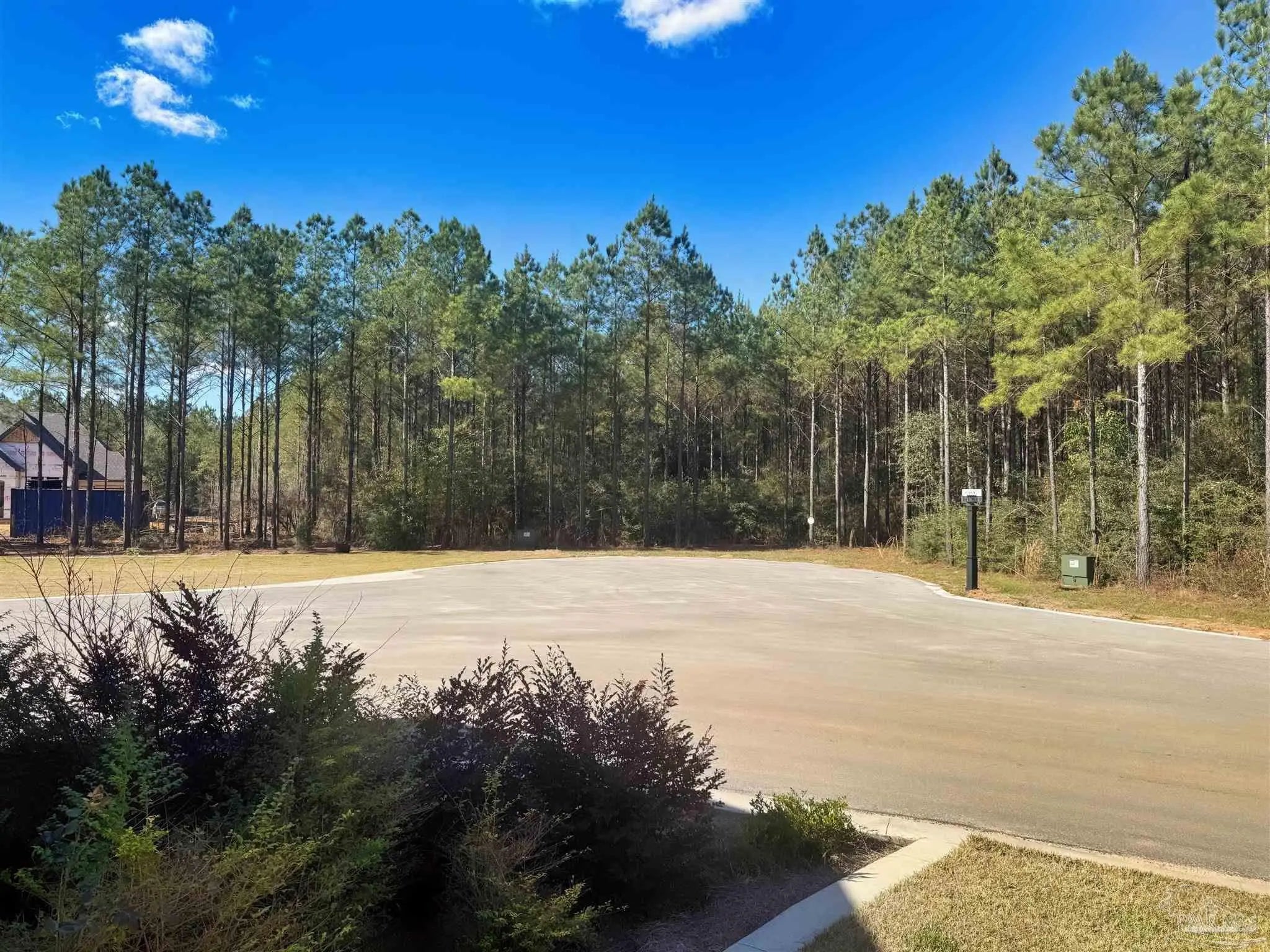 Photo of Listing #676376