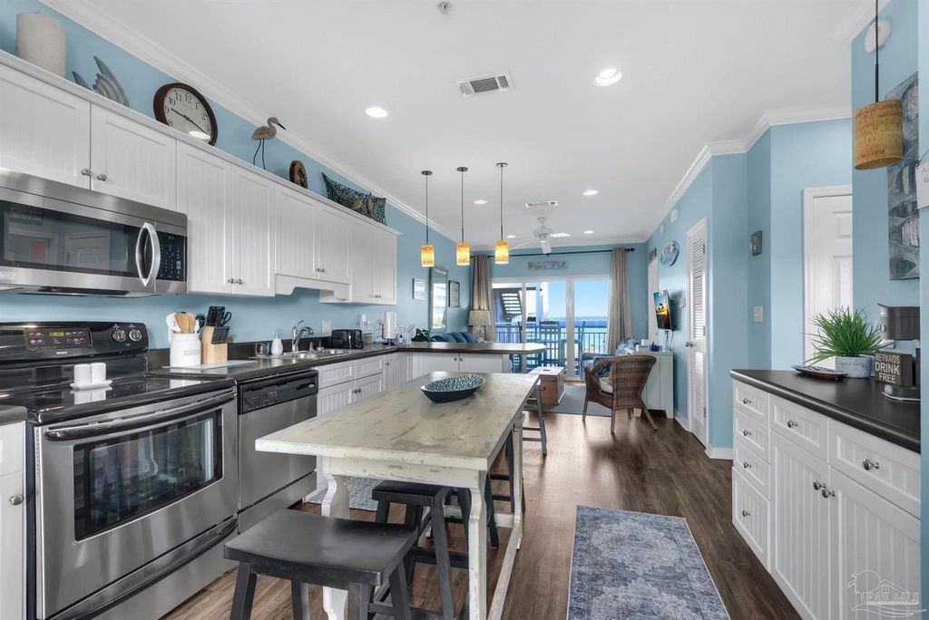 1150 Ft Pickens Rd #h3, Pensacola Beach