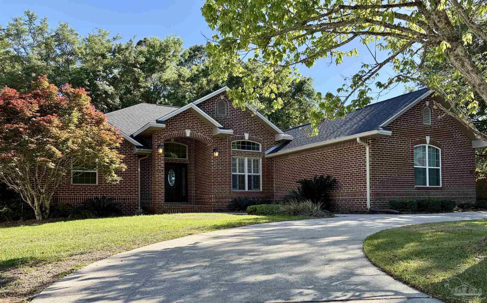 Photo of Listing #677190