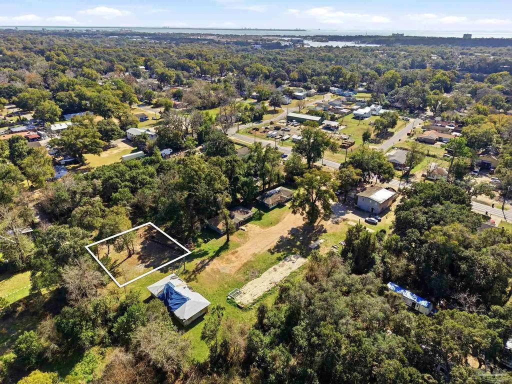 4143 W Gadsden St, Pensacola