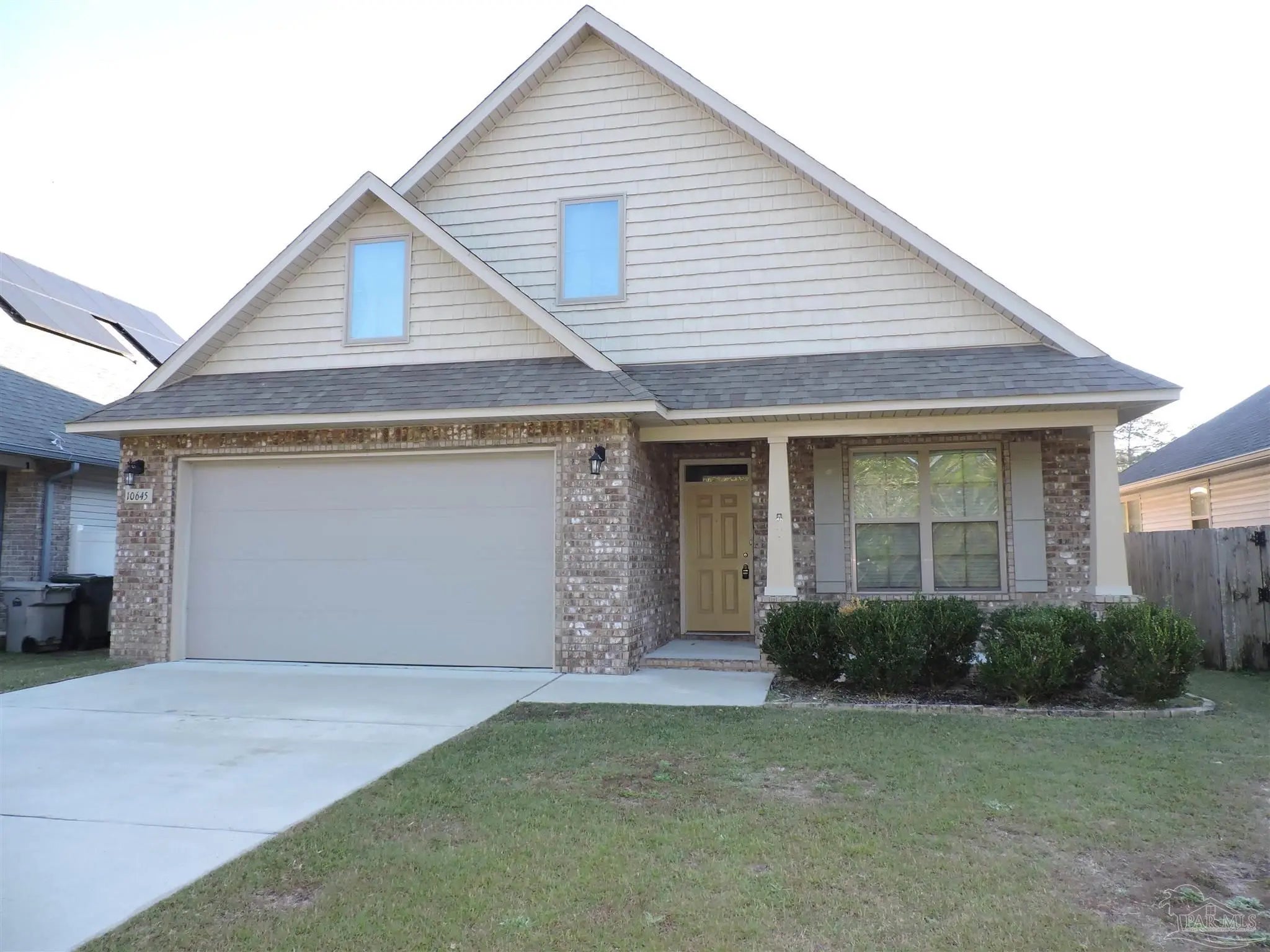 Photo of Listing #672170