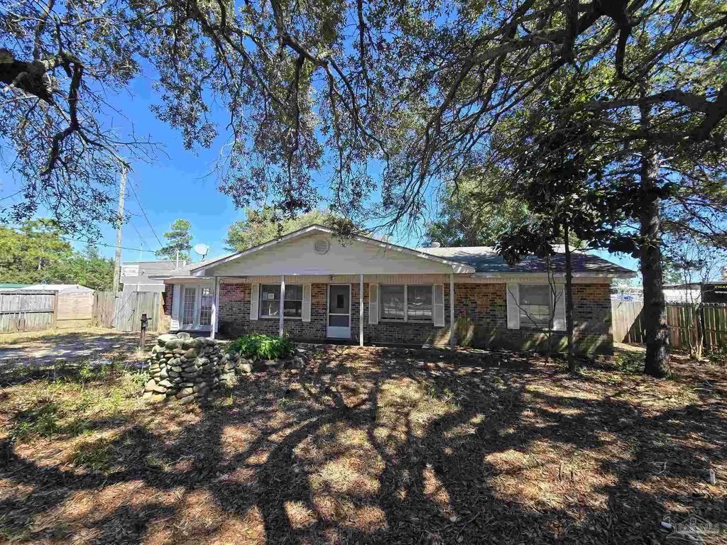 1790 Abercrombie Rd, Gulf Breeze