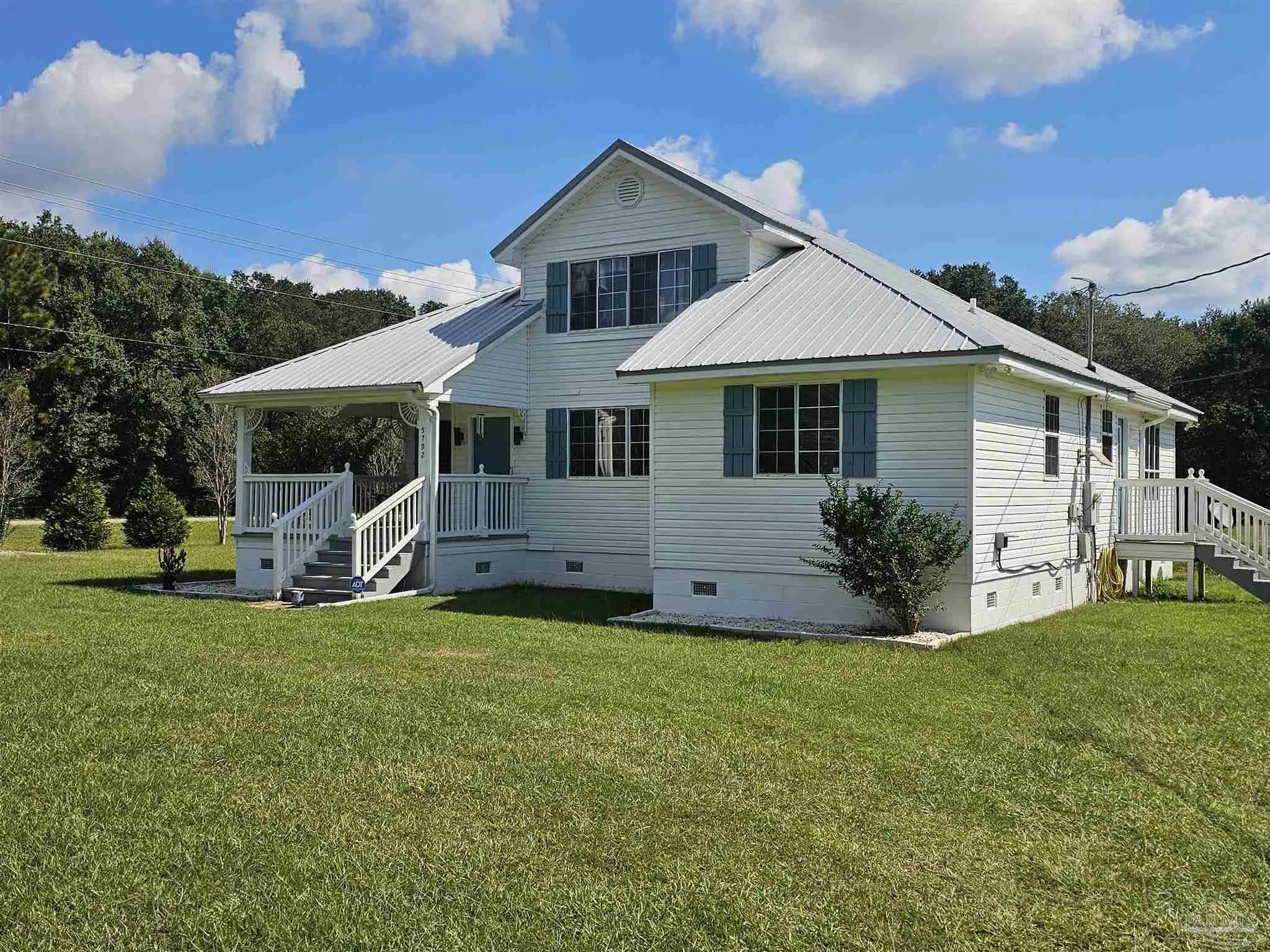 Photo of Listing #671724