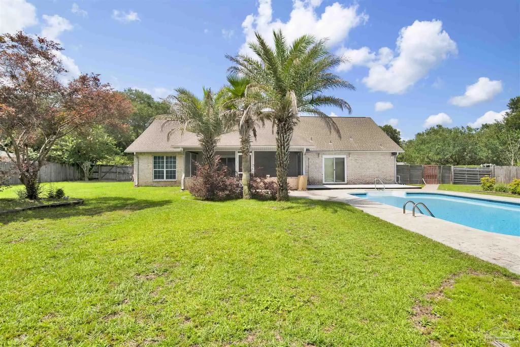 4449 Dandy Dr, Pace