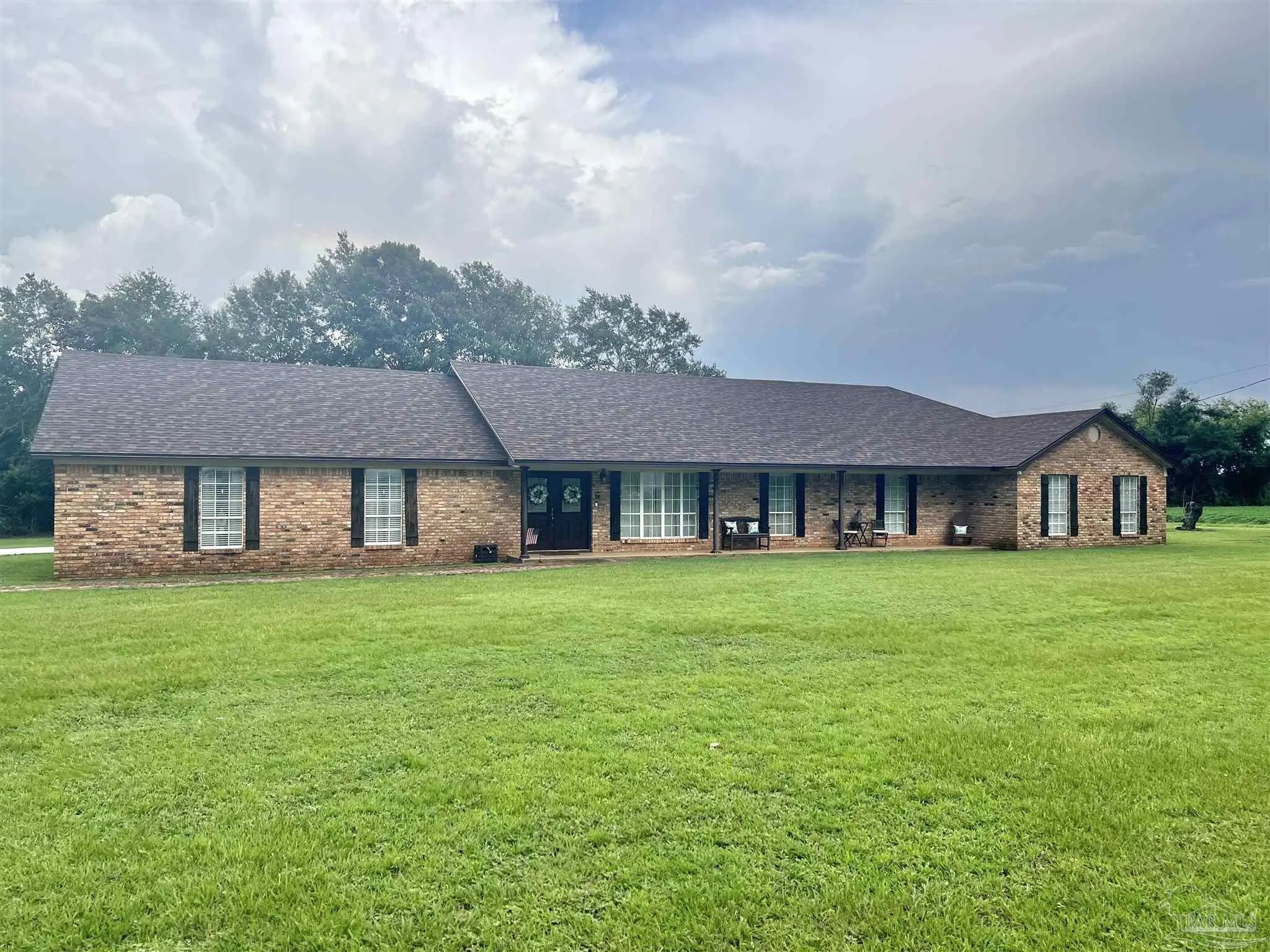 Photo of Listing #667175