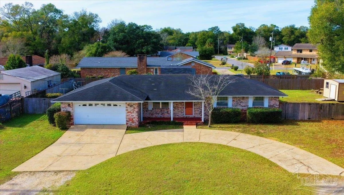 Photo of Listing #675957