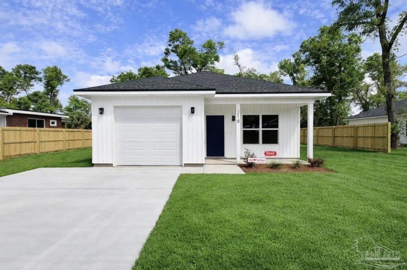 Photo of Listing #680215