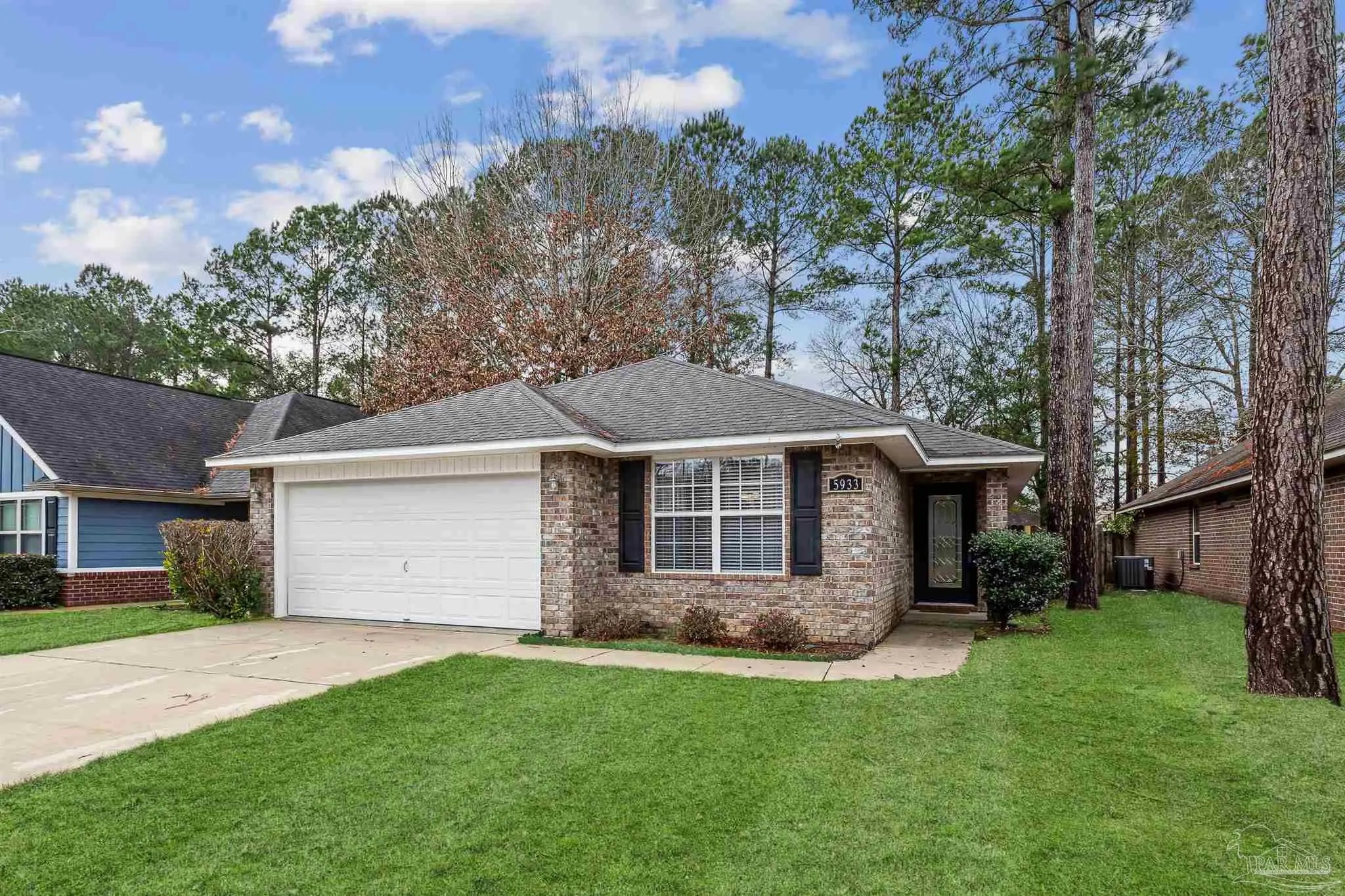 Photo of Listing #679088