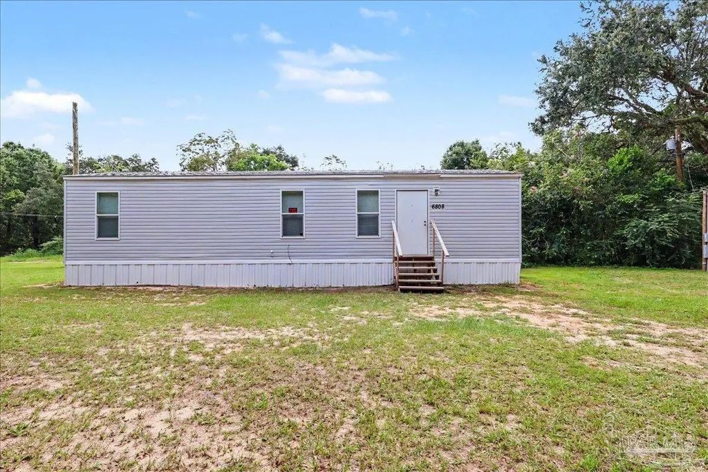 6808 Rolling Hills Rd, Pensacola