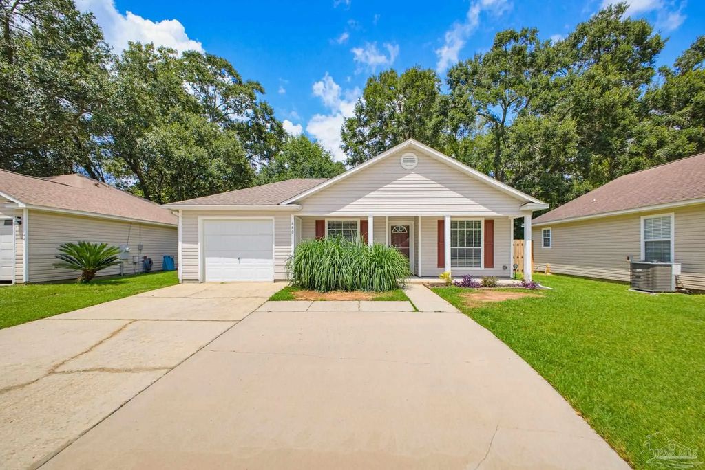 640 Calderwood Ct, Pensacola