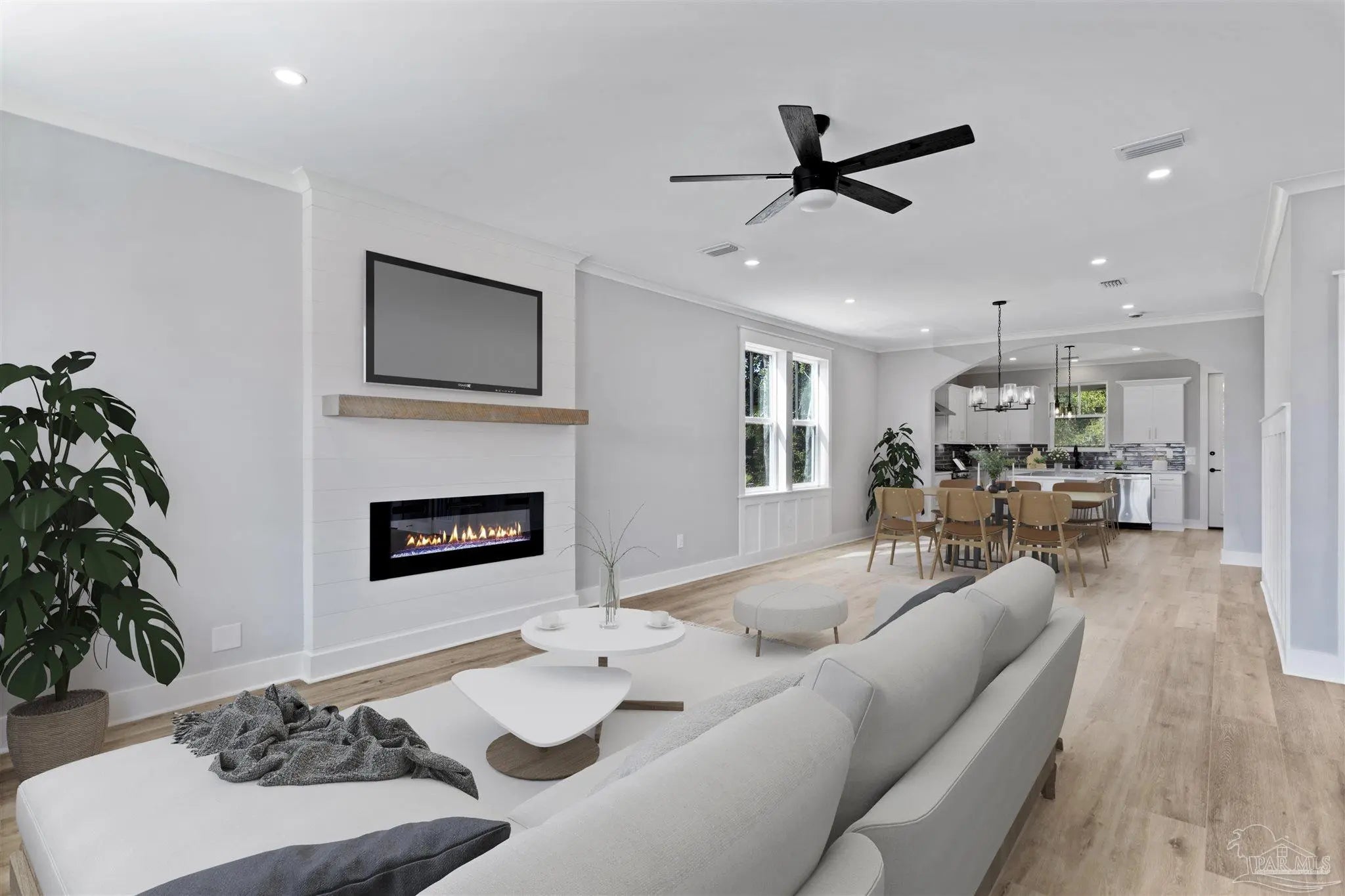 Photo of Listing #674360