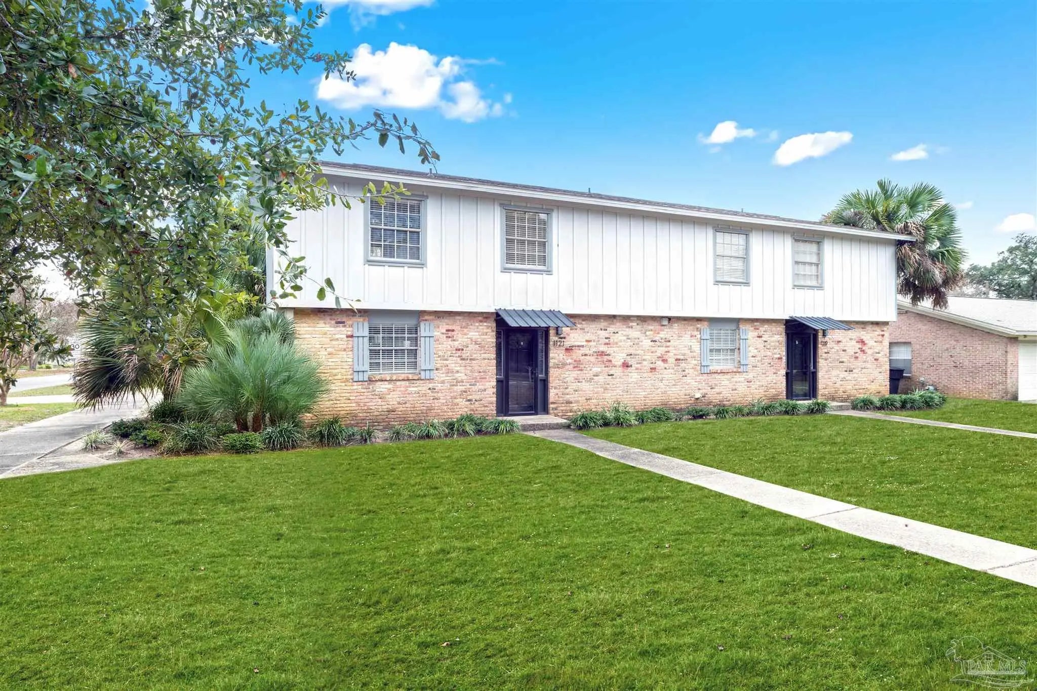 Photo of Listing #667215