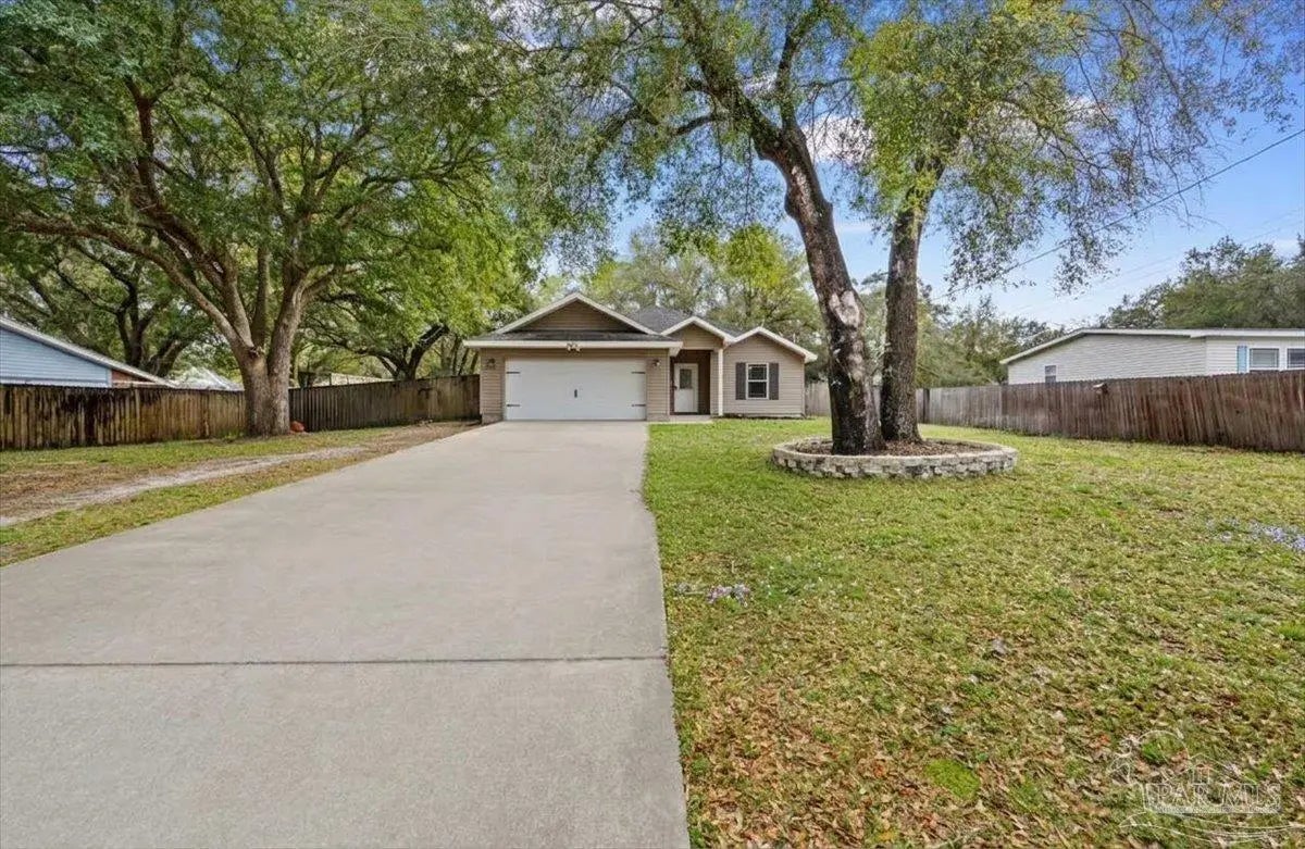 Photo of Listing #678918