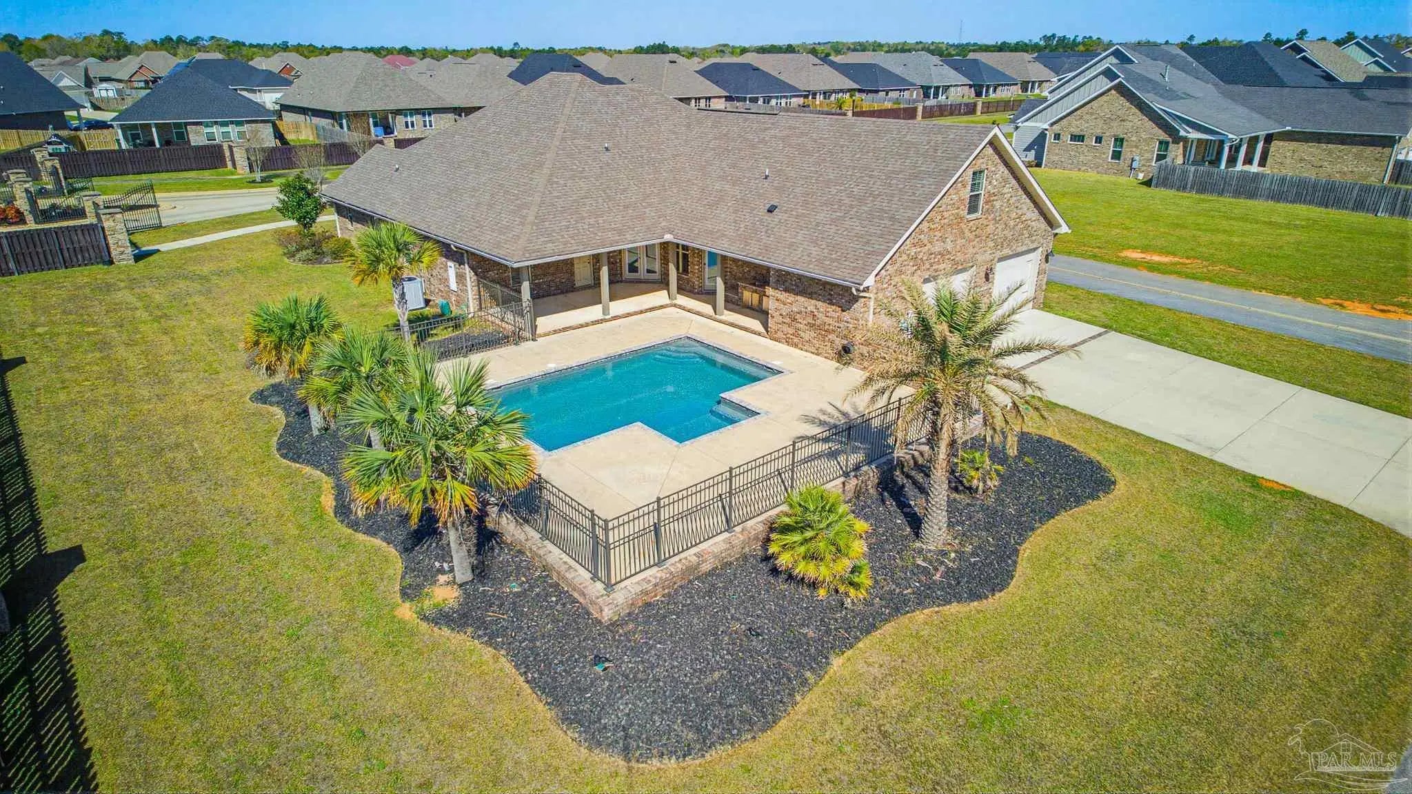 Photo of Listing #679363