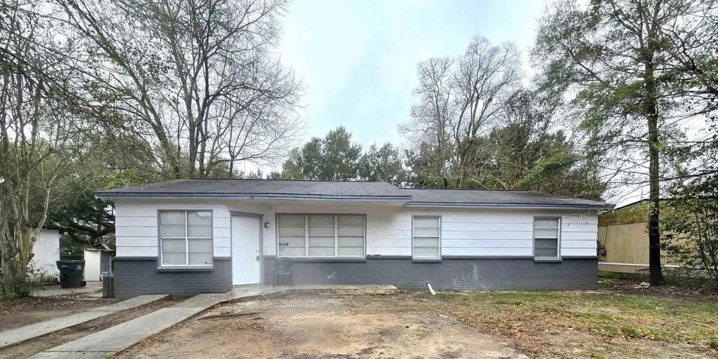 1017 Fremont Ave, Pensacola
