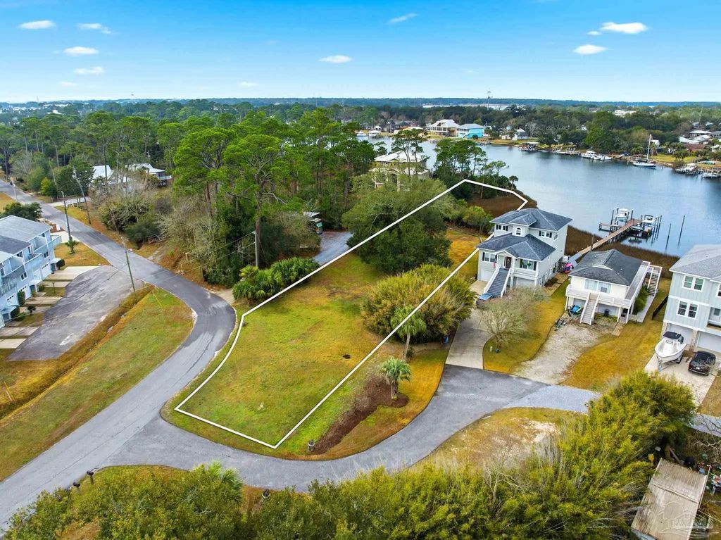 405 Creary St, Pensacola