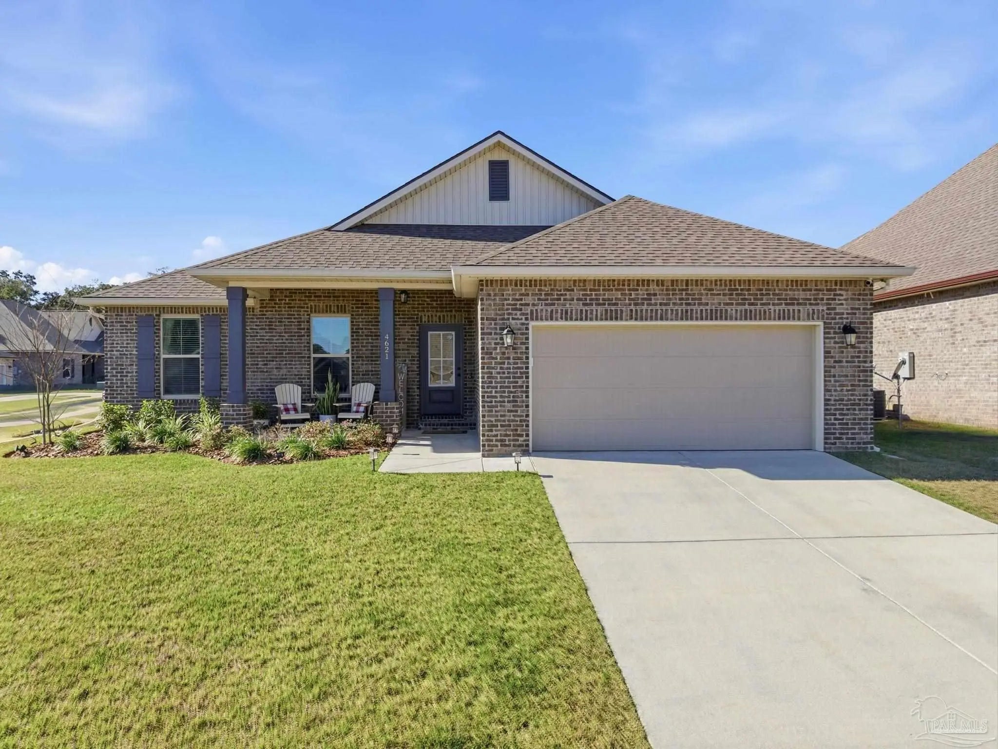 Photo of Listing #675077