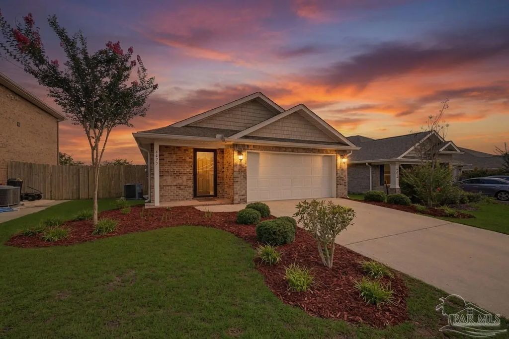 4677 Integrity Ct, Milton