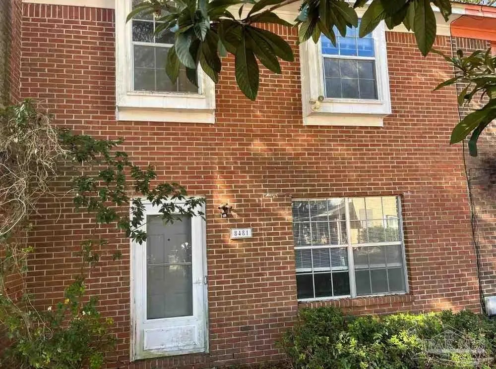 Photo of Listing #675588