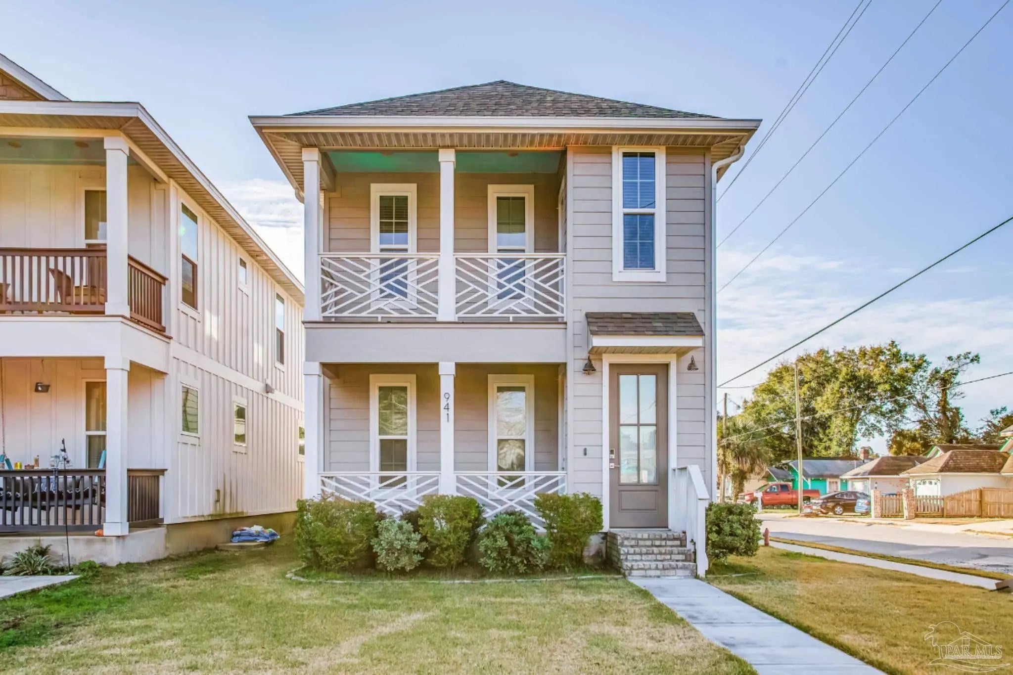 Photo of Listing #676961