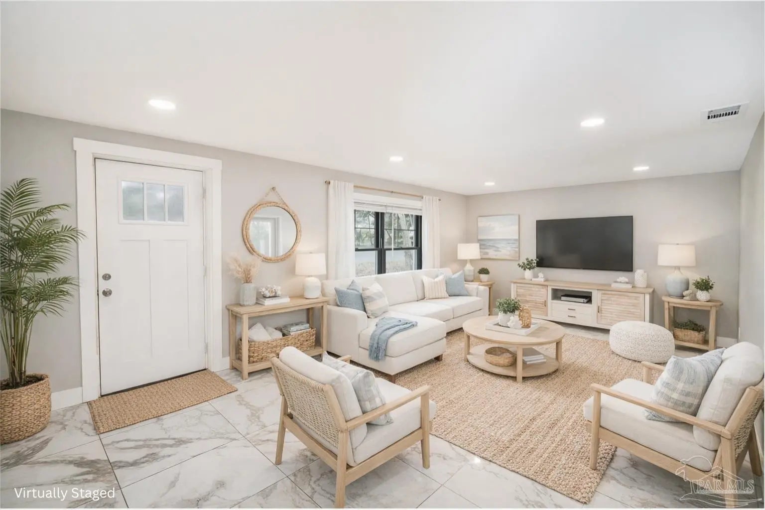 Photo of Listing #676543