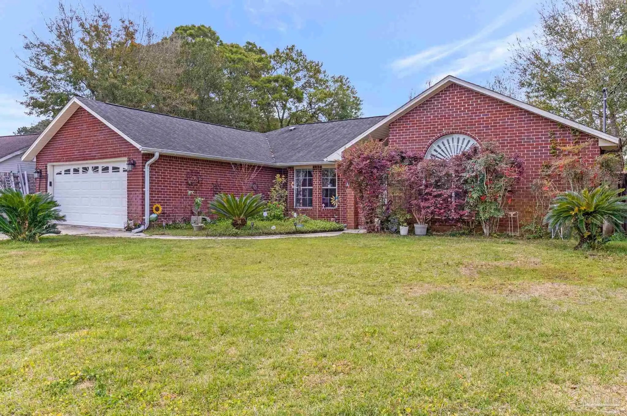 Photo of Listing #679784