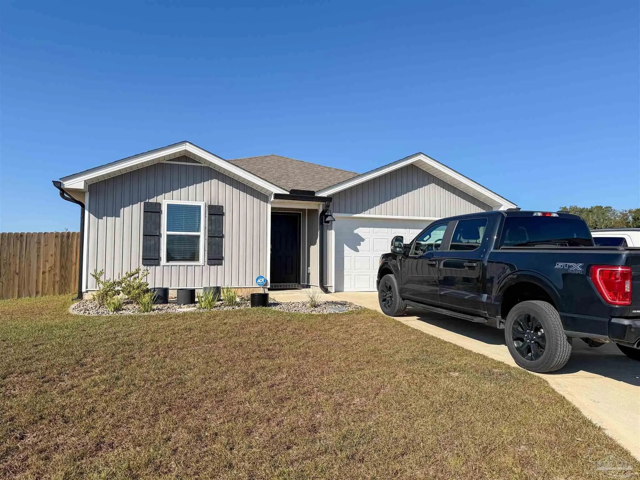 Photo of Listing #674719