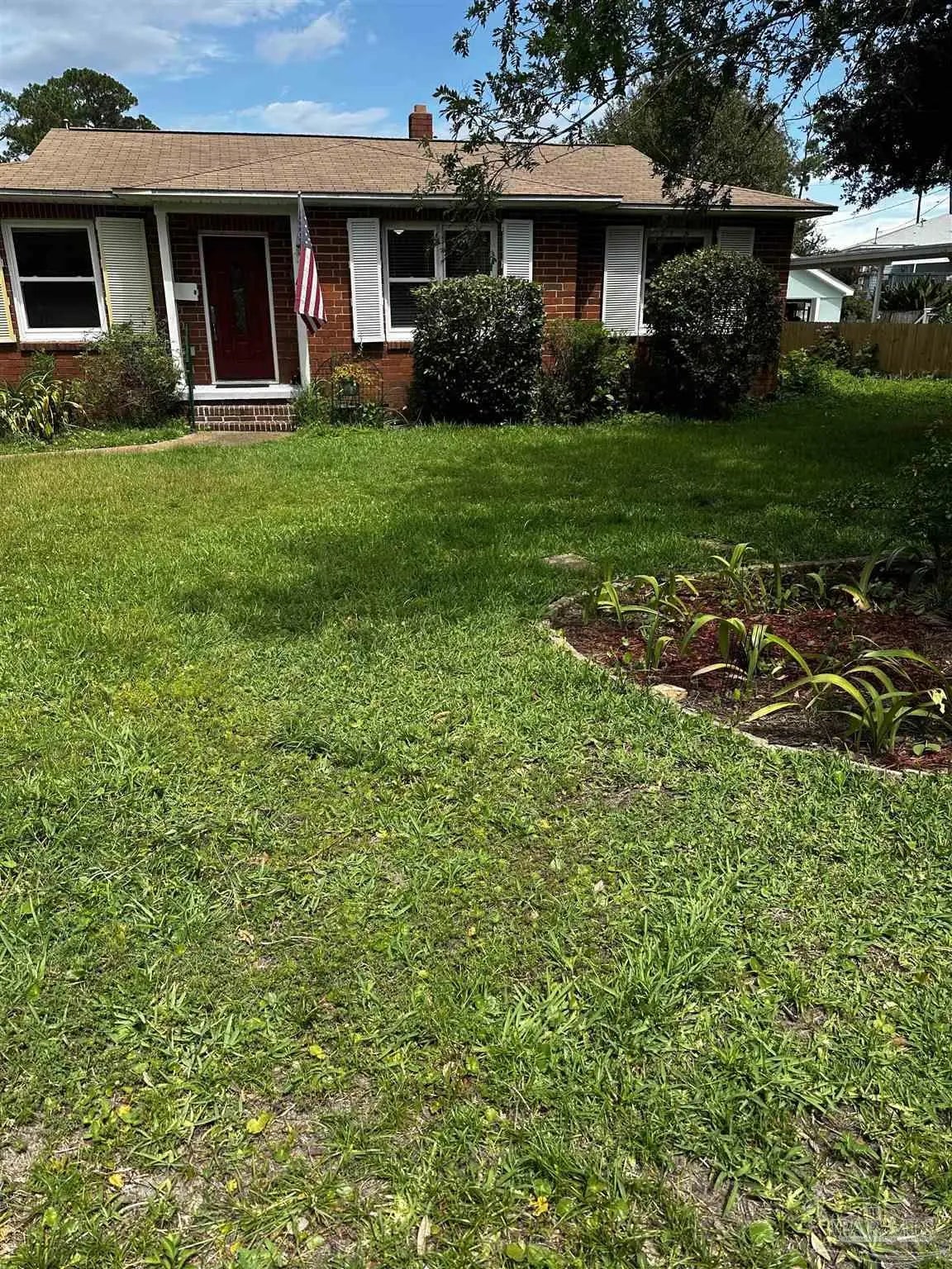 Photo of Listing #668749