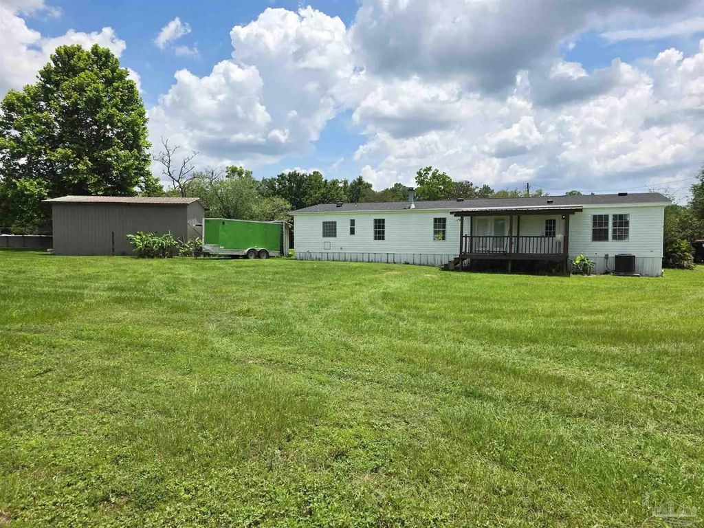 8182 Mobile Hwy, Pensacola