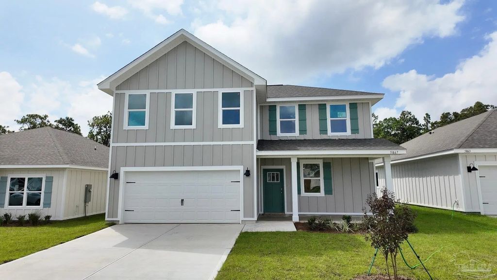 5867 Tripletail Dr, Milton