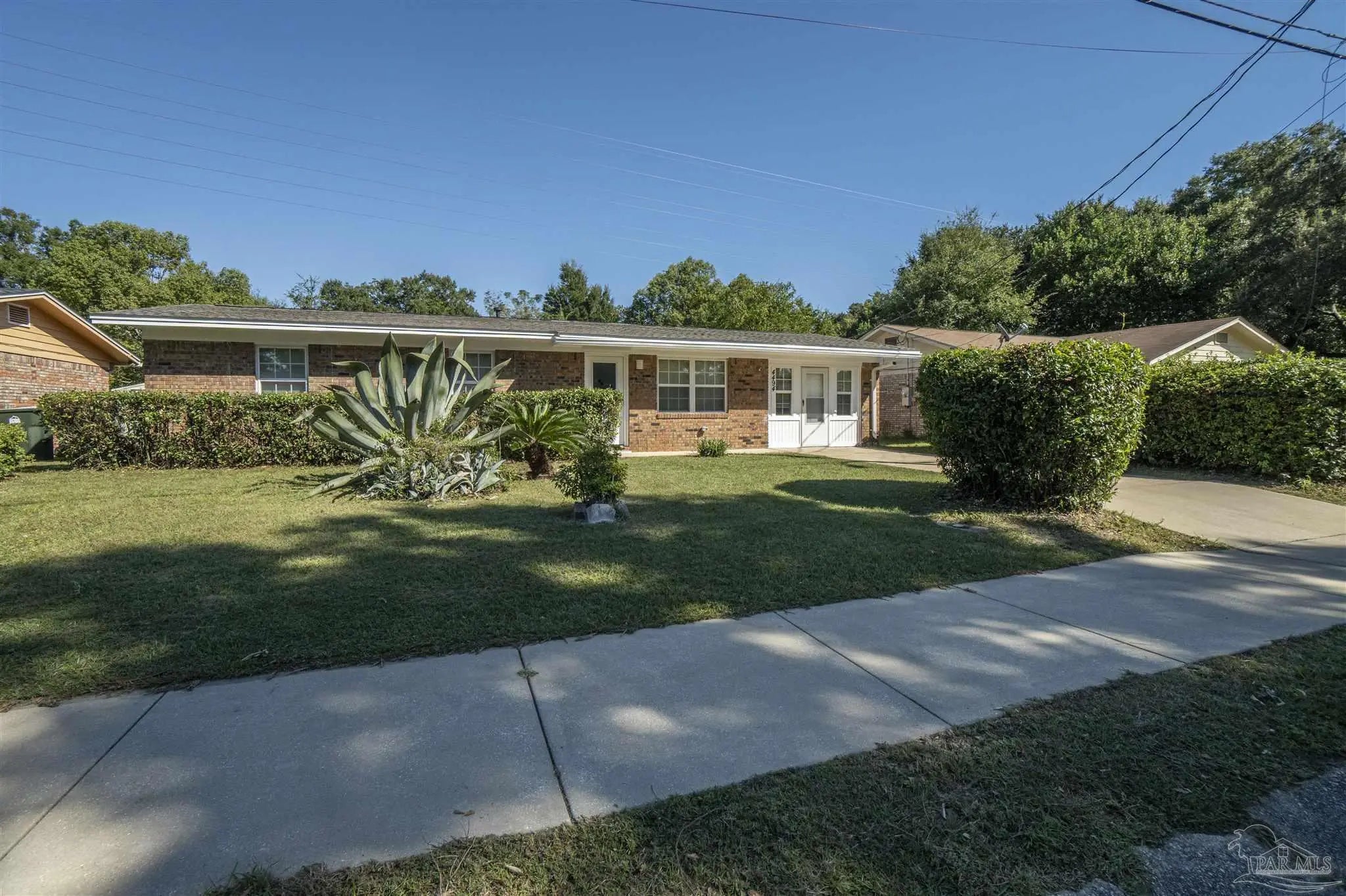 Photo of Listing #672534