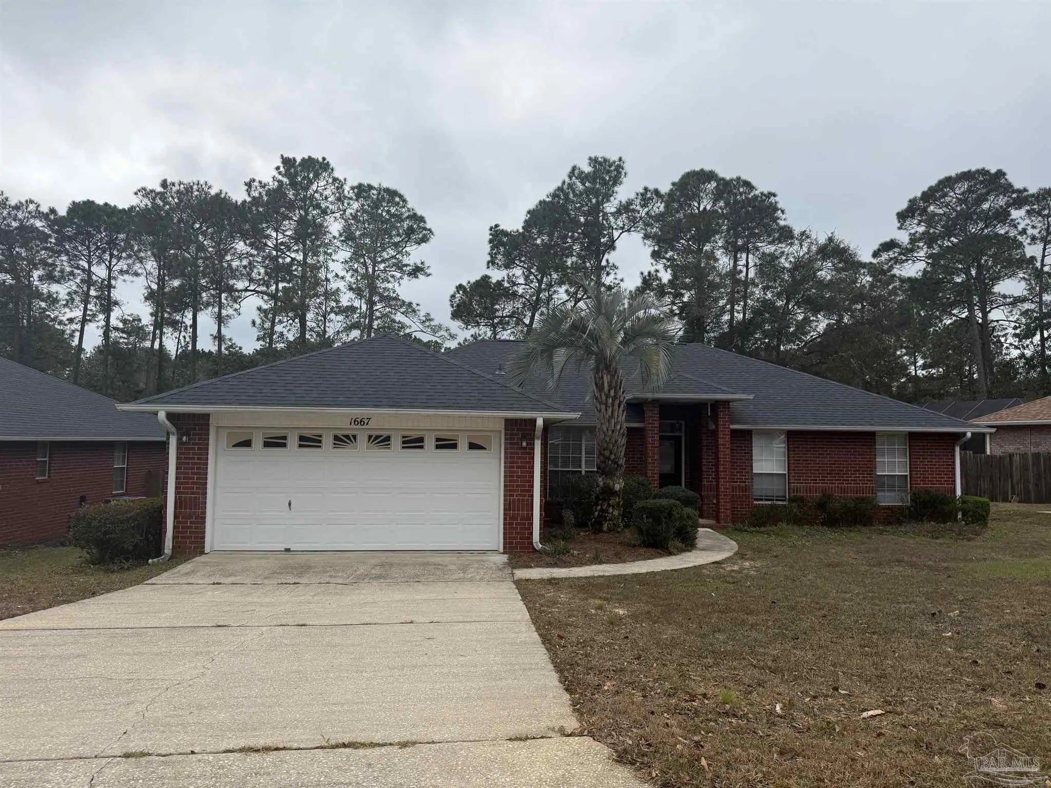 Photo of Listing #674409