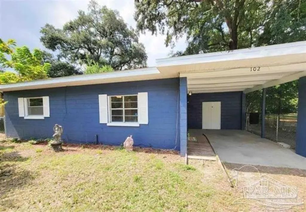 102 Tennessee Dr, Pensacola