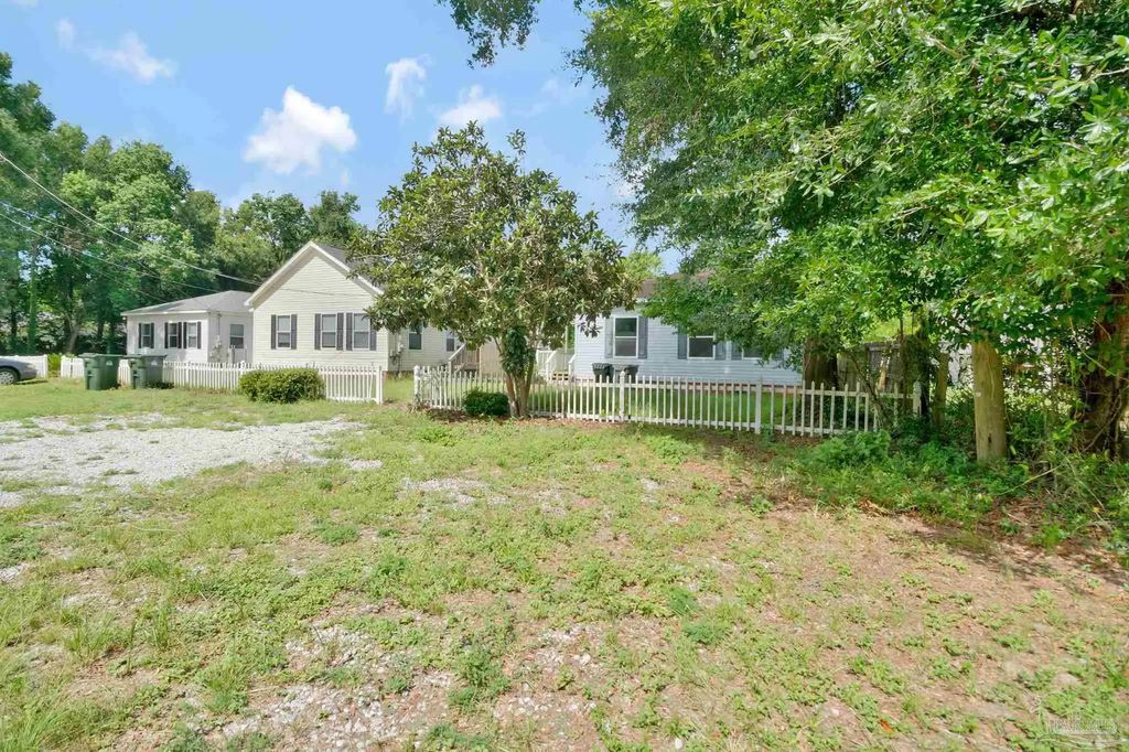 2007 Augusta Ave, Pensacola