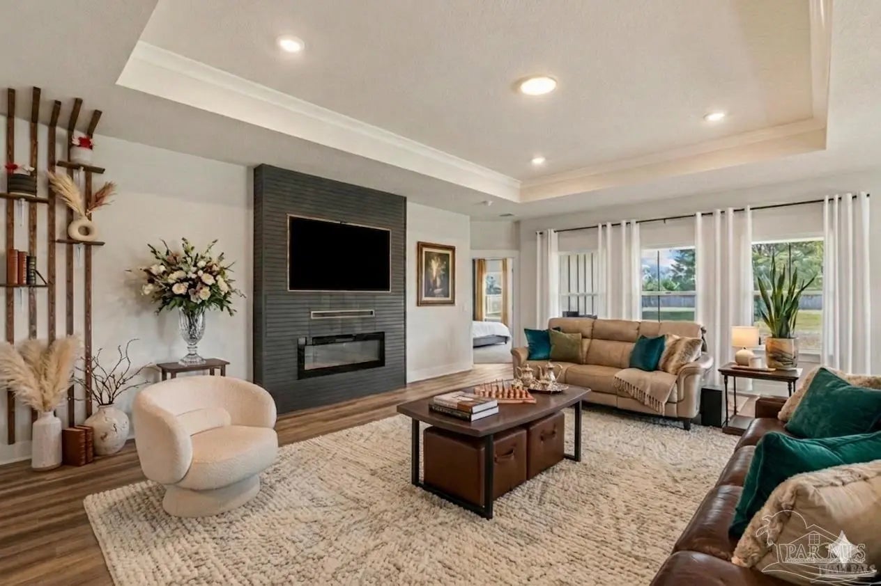 Photo of Listing #677586