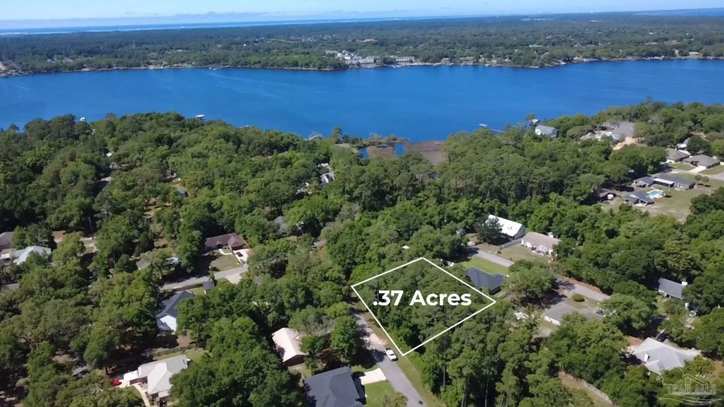 3113 Evans Ave, Navarre