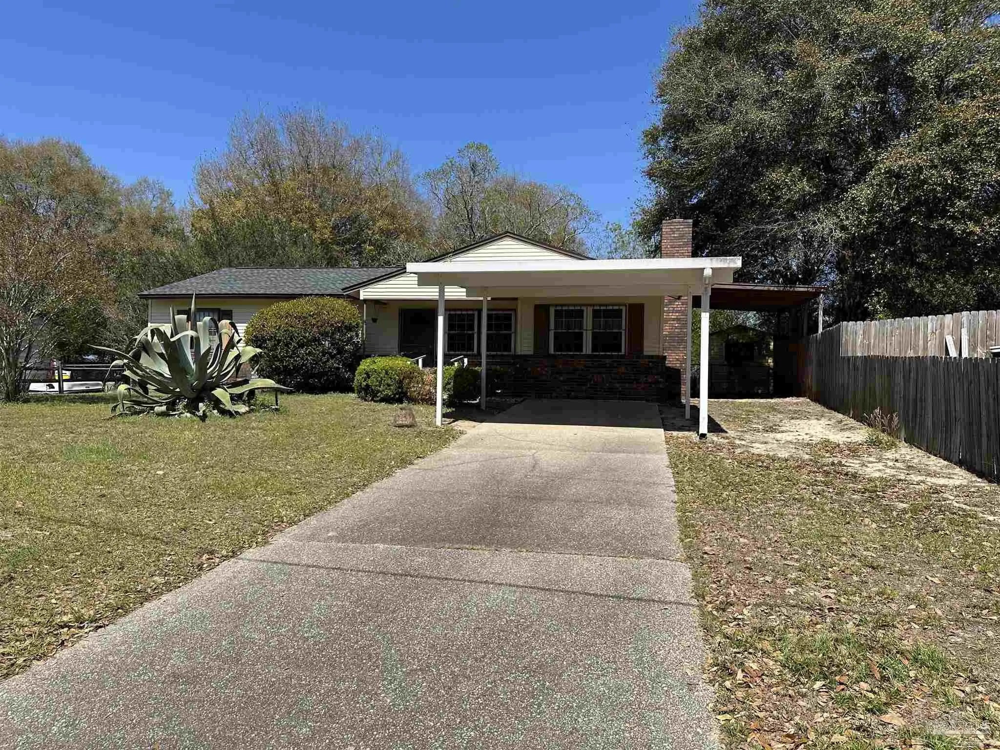 Photo of Listing #679641