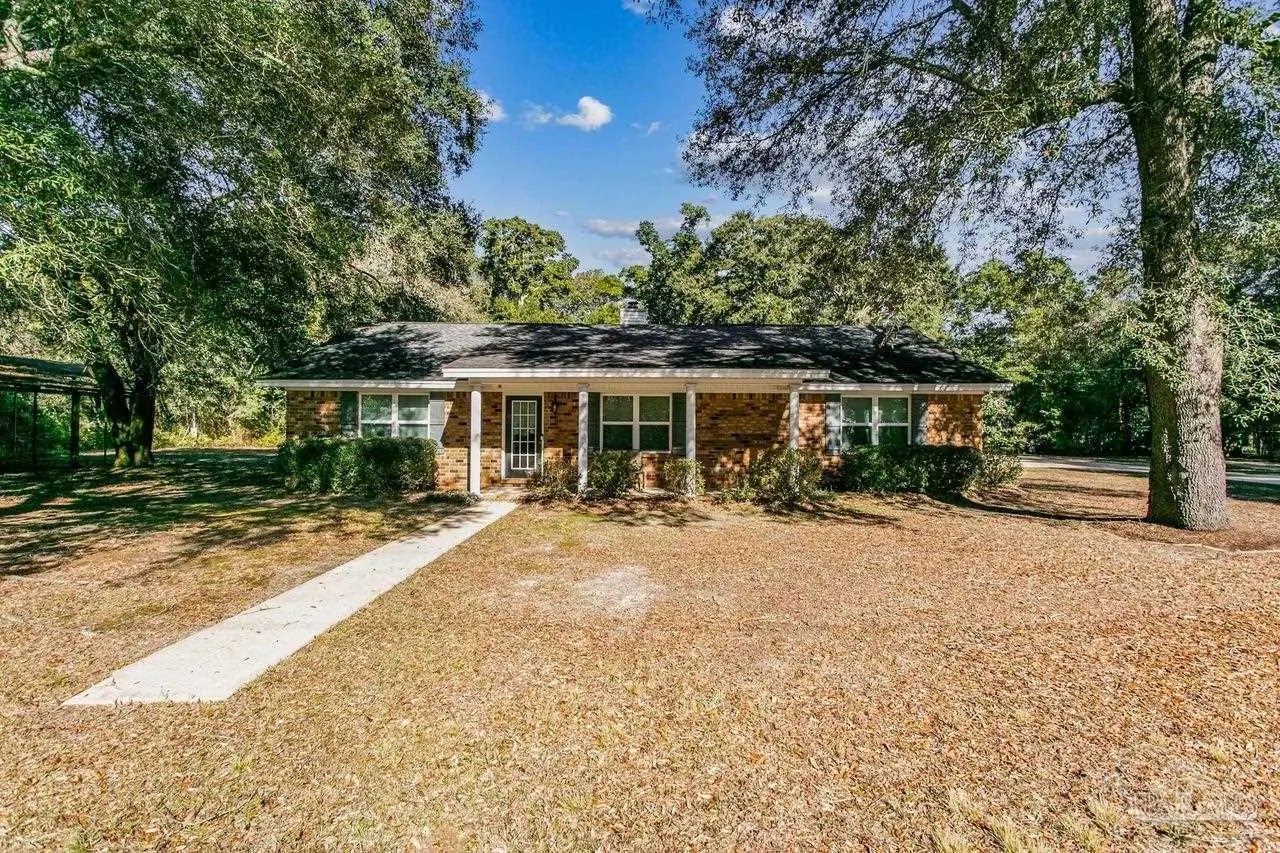 Photo of Listing #675189