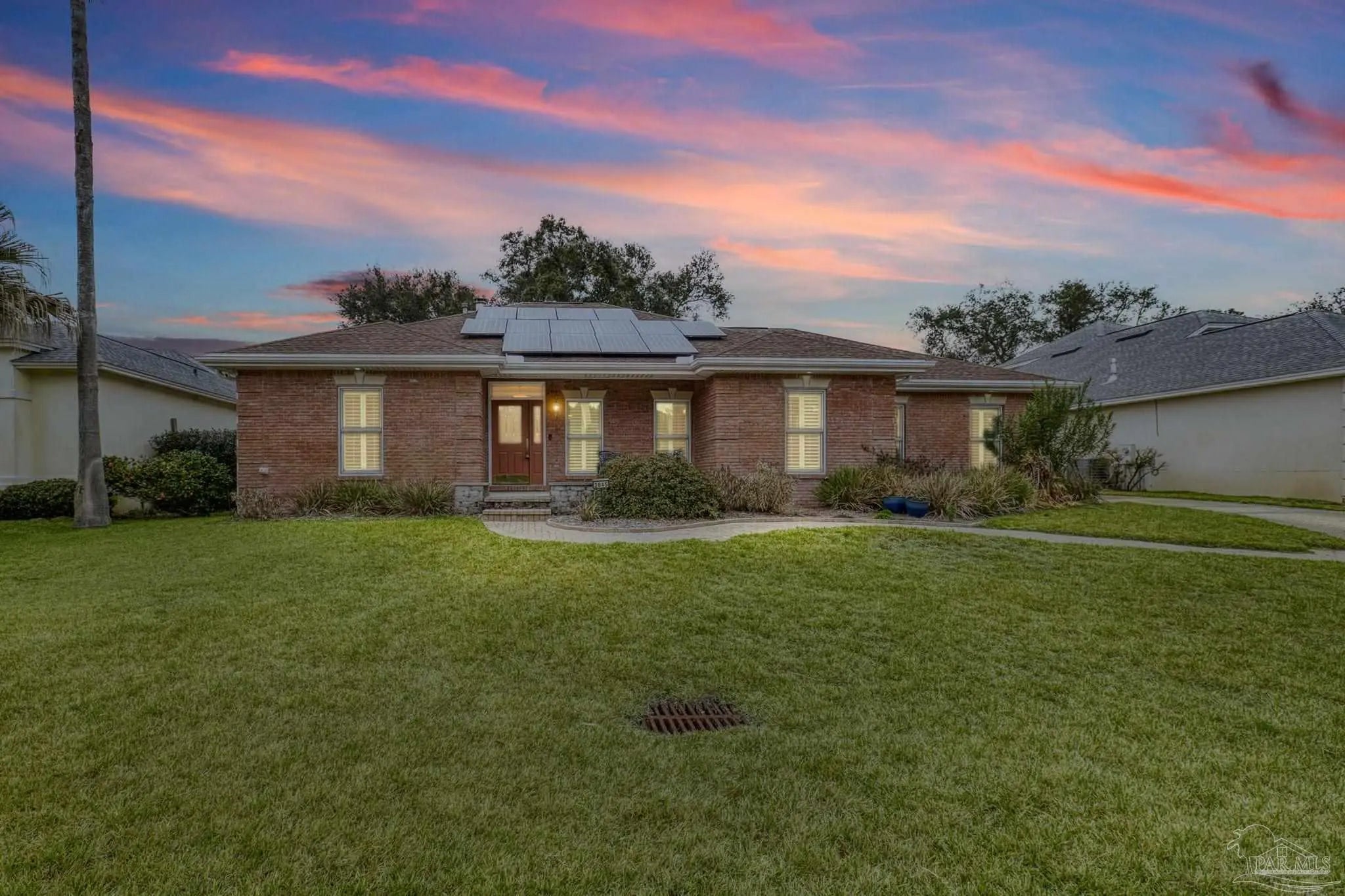 Photo of Listing #675839